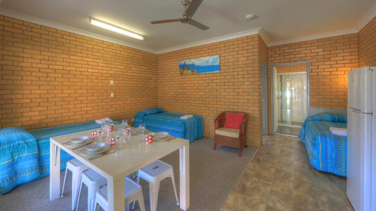 Yamba Motor Inn Exterior foto